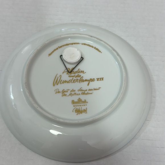 Rosenthal Aladin The Magic Lamp VII (#7) Bjorn Wiinblad Plate Wall Hanger - Picture 5 of 5